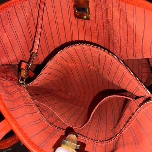 LOUIS VUITTON EMPREINTE LEATHER RED CITADINE PM TOTE BAG - Picture 6 of 14